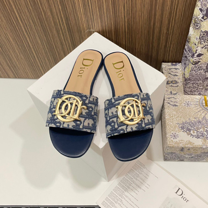 Dior Luxury Designer Shoes Loafers Slipper Flat Outdoor Beach Slippers Embroidery Femmes Shoes Household Sandals