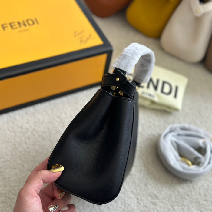 Fendi 23cm Peekaboo Designer Luxury Handbags Purse Detachable Strap Classic Crossbody Bags