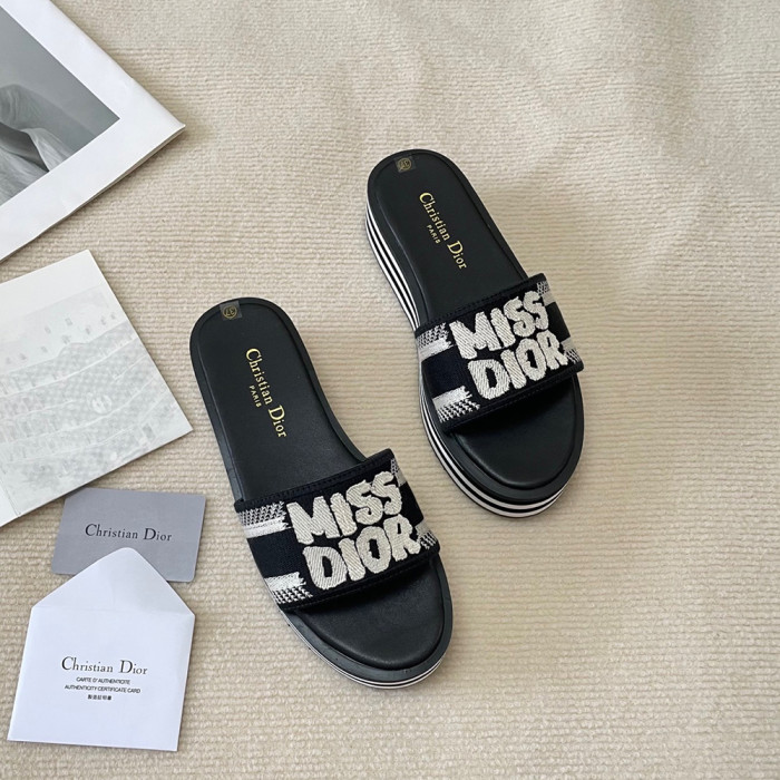 Dior Thick-Soled Luxury Designer Shoes Loafers Slippers