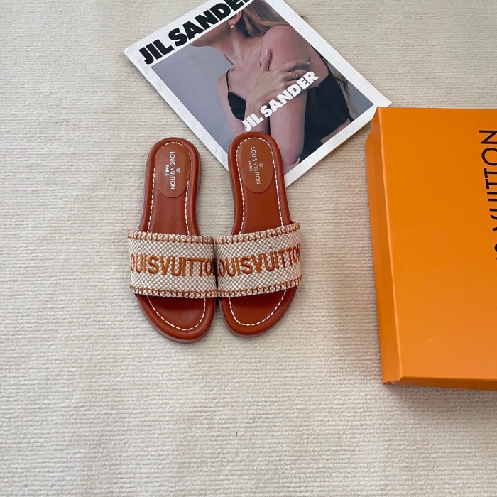 LV Louis Vuitton Luxury Designer Shoes Loafers Slipper Flat Outdoor Beach Slippers Women Shoes Household Sandals