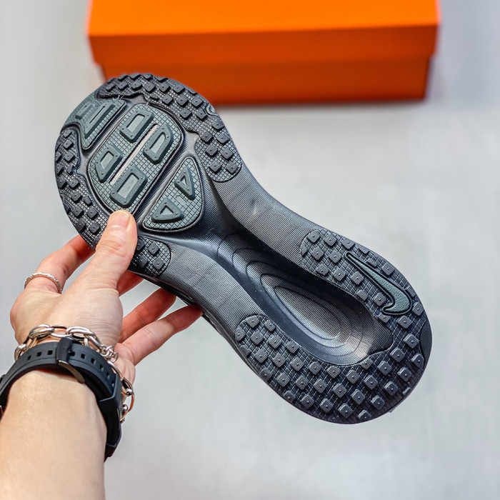 Nike Vomero 18 ZoomX Lover Luxury Designer Shoes Loafers Flat Outdoor Shoes Sneakers