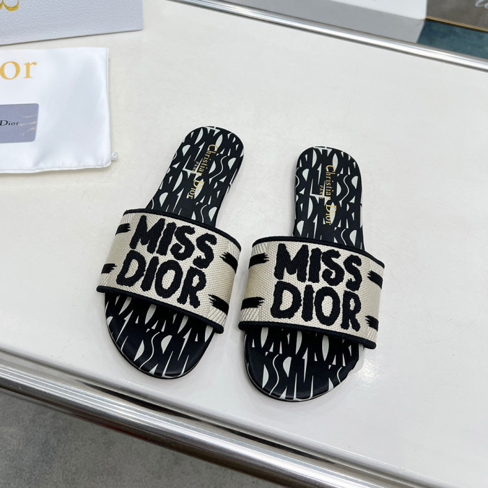 Dior Luxury Designer Shoes Loafers Slipper Flat Outdoor Beach Sippers Chaussures Pour Femmes Shoes 