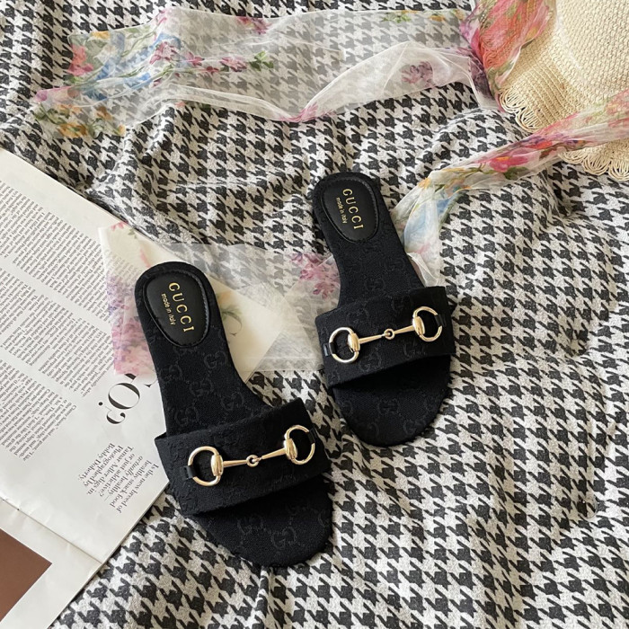 Gucci Ladies Luxury Designer Shoes Loafers Outdoor Beach Slippers Fashionable Sandals 35 to 42