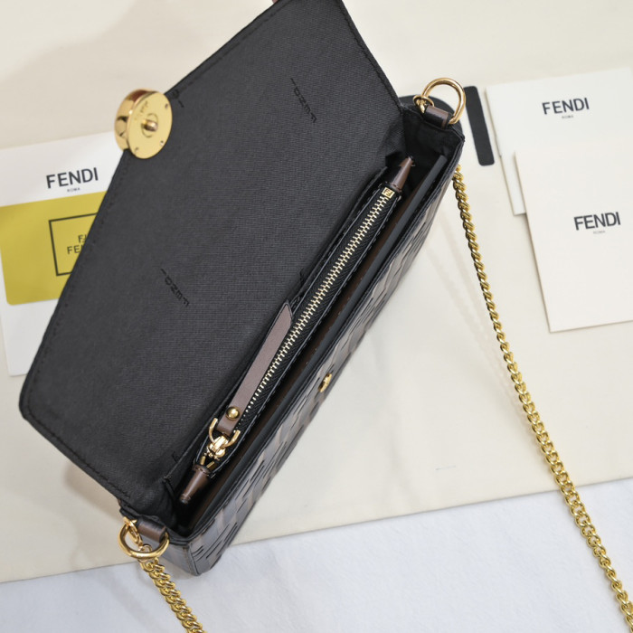 Fendi 21cm Embossing Detachable Chain 3 in 1 Mobile Phone Wallet Designer Single Shoulder Crossbody Bags