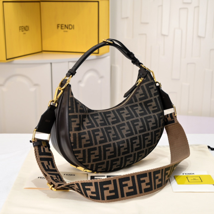 Fendi 16 29cm Fendigraphy Series Designer Crossbody Bags Hobo Crescent-Shaped Bag No Box