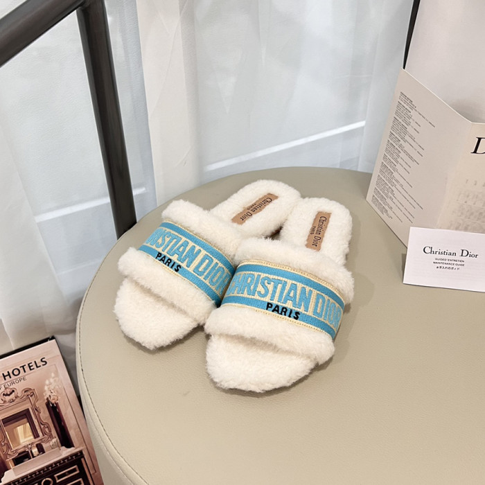 Dior Women Woolen Designer Slippers Flat Sandals Winter Indoor Designer Shoes Size 35 To 42