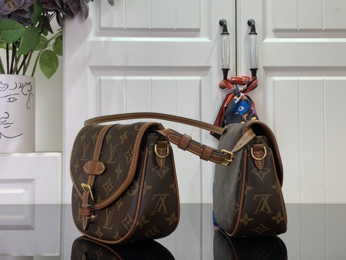 Louis vuitton 19cm DUO BB Designer Bags Saumur Pocket Luxury Chain Crossbody Bags No Box