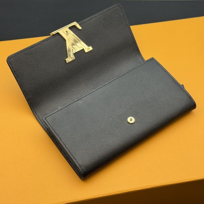 Louis vuitton 19cm Capucines Wallet Designer Bags Card Bag