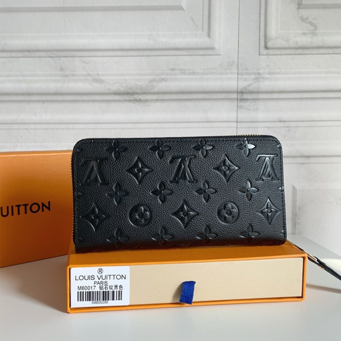 Louis vuitton 19cm Zipper Wallet Designer Bags ID Card Bag M60017
