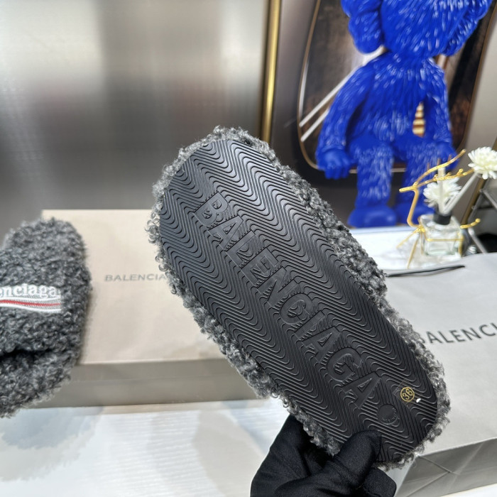 Balenciaga Women Woolen Designer Slippers Flat Sandals Winter Indoor Designer Shoes Size 35 To 40