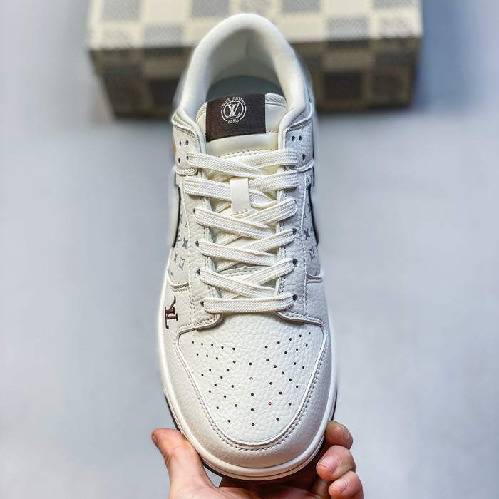 Nike SB Dunk Low LV Stussy Co-branded Luxury Designer Shoes Loafers Flat Outdoor Shoes Sneakers 36 to 45