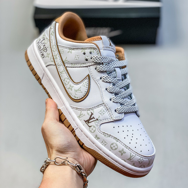 Nike SB Dunk Low LV Co-branded Luxury Designer Shoes Loafers Flat Outdoor Shoes Sneakers 36 to 45