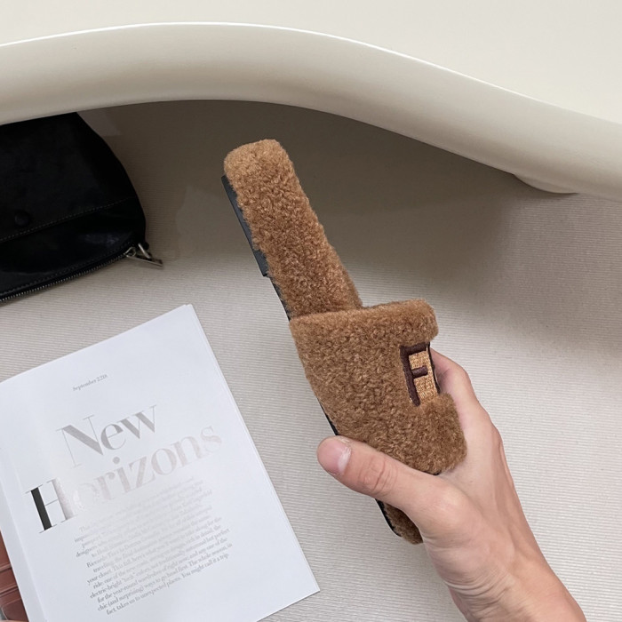 Fendi Women Woolen Designer Slippers Flat Sandals Winter Indoor Designer Shoes Size 35 To 42