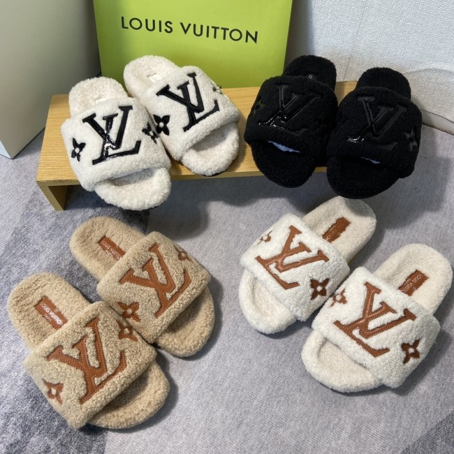 Louis Vuitton Women Woolen Designer Slippers Flat Sandals Winter Indoor Designer Shoes Size 35 To 42