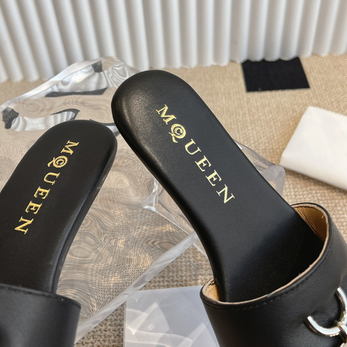 McQueen Luxury Designer Shoes Loafers Slipper Flat Outdoor Beach Slippers Women Shoes Household Sandals 35 to 42