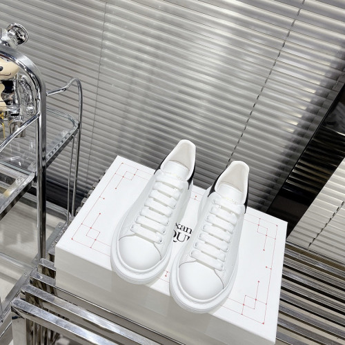 McQueen Lover Luxury Designer Shoes Casual Shoes Sneakers White Trainers 35 To 45