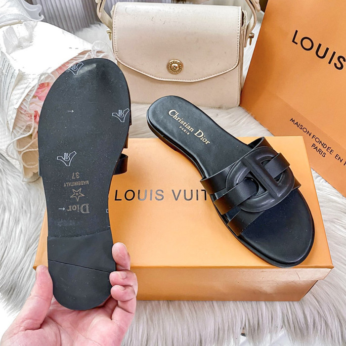 Dior Luxury Designer Shoes Loafers Slipper Flat Outdoor Beach Slippers Women Shoes Household Sandals 36 to 42