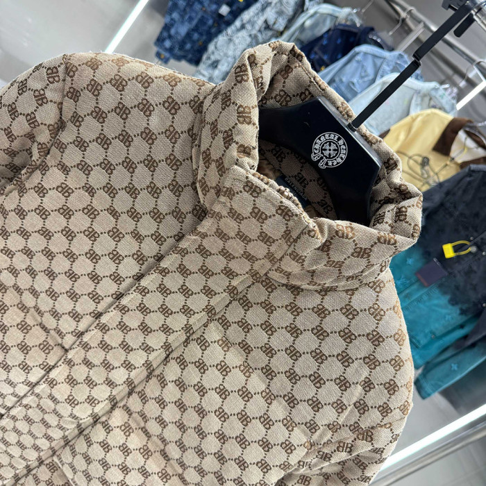 Balenciaga Clothes 2025 Down Jackets Warm Winter Coats for Lover Water-Resistant Thick Puffer Outerwear