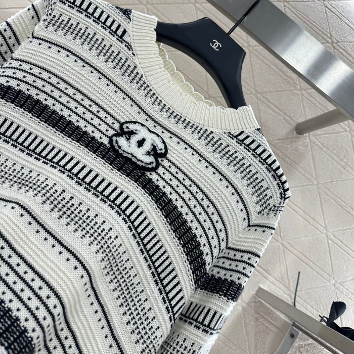 Chanel Luxury Designer Clothes For Women Round Neck Pullover Knit Jackets No Box