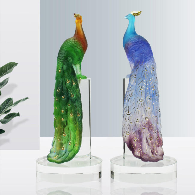 Luxury Liuli Crystal Crafts Animal Carving Crystal Peacocks Wedding decorations crystal gifts