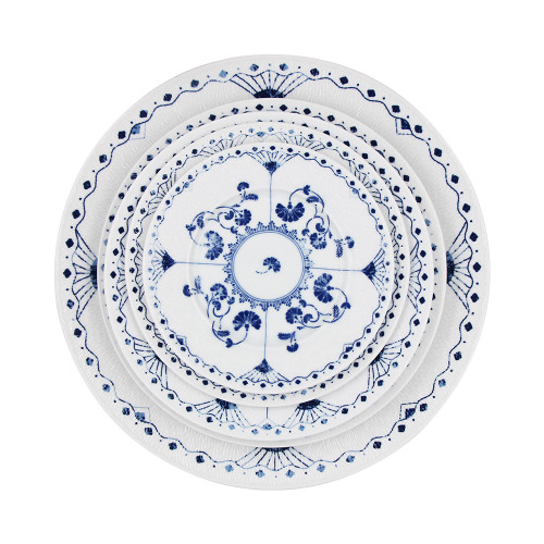 Moon Shape Porcelain Dining Plate with Ginkgo Leaves Design Blue-White Shallow Dish Underglazed Decal Ceramic Platter with Qinghua Ceramics Tray LFGB FDA Pass Food Safe