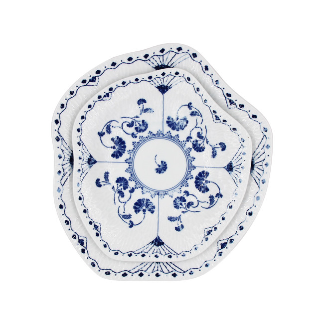 Art Irregular Shape Porcelain Dining Plate with Ginkgo Leaves Design Blue-White Shallow Dish Underglazed Decal Ceramic Platter with Qinghua Ceramics Tray LFGB FDA Pass Food Safe