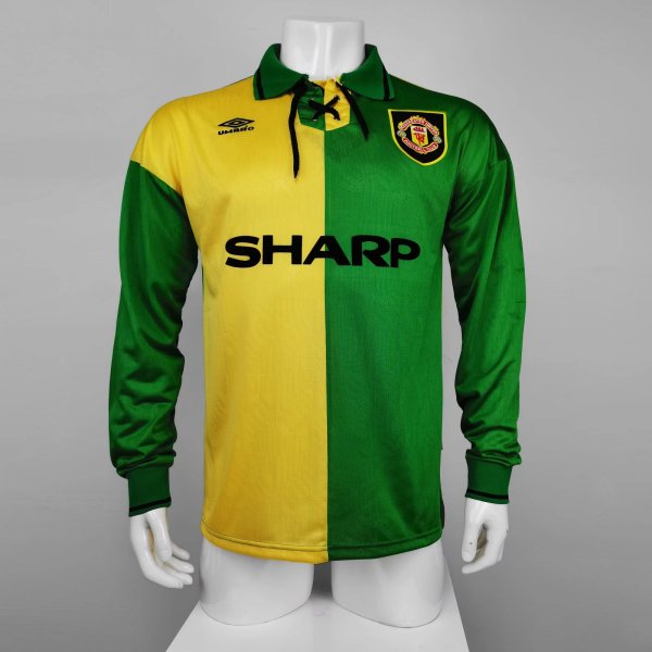 Retro 1992  Man United  Green and  Yellow long sleeve  soccer Jersey  Thai  Qaulity