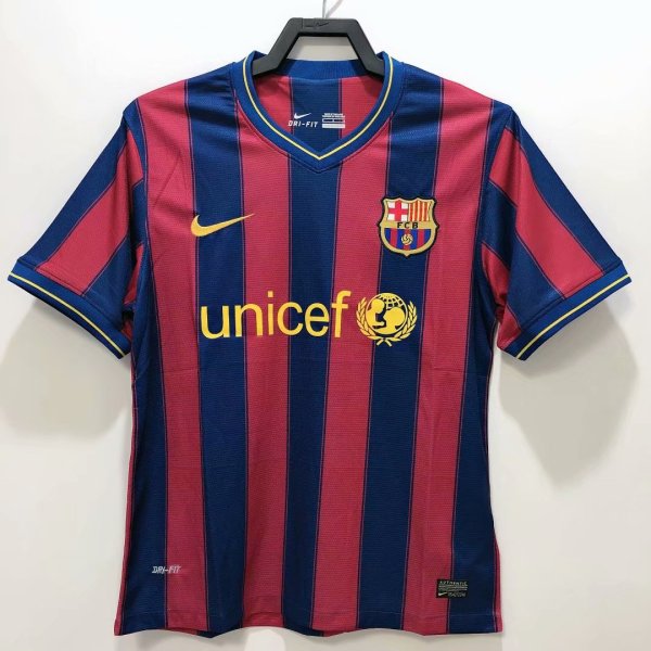 Retro 09/10  Barcelona Home soccer Jersey Thai  Qaulity
