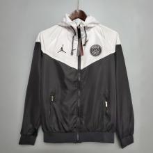 20/21 PSG  Black and White Windbreaker With Cap Thai Quality