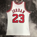 Retro 98  Chicago Bulls 23 号 Jordan  White NBA Jerseys