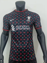 23/24  Liverpool classic  Player Version Soccer jersey