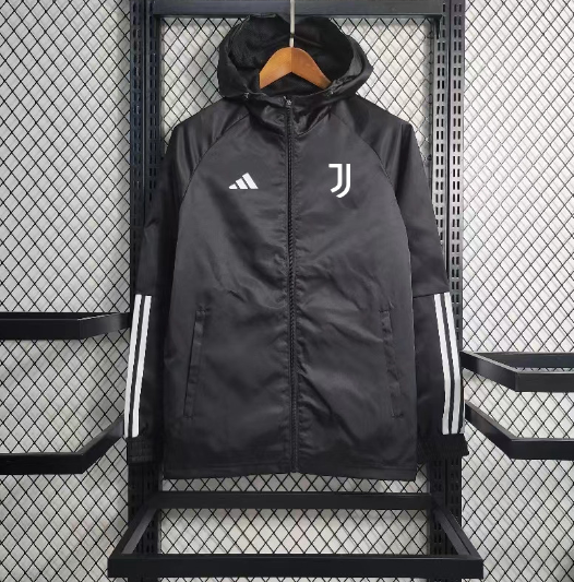 23/24 Juventus Black windbreaker