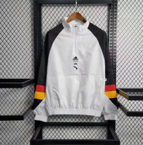 23/24 Real Madrid White pullover windbreaker
