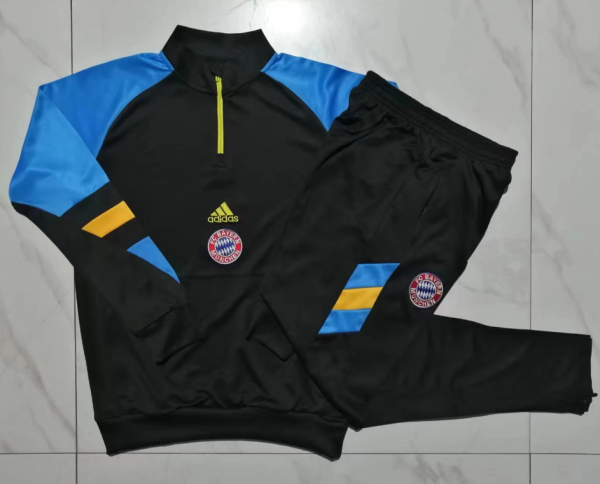 23/24 Bayern Munich Half pull up long sleeves Training suit  Black Soccer Jersey