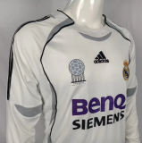 Retro 06 Real Madrid Long Sleeve home Soccer Jersey