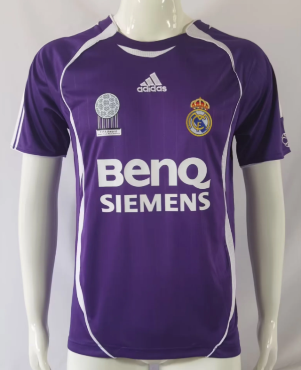 Retro 06 Real Madrid purple Soccer Jersey