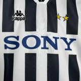 Retro 95/96 juventus  home soccer Jersey Thai  Qaulity