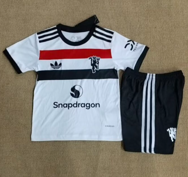 24-25 M-U Second away Fan Version Soccer Jersey