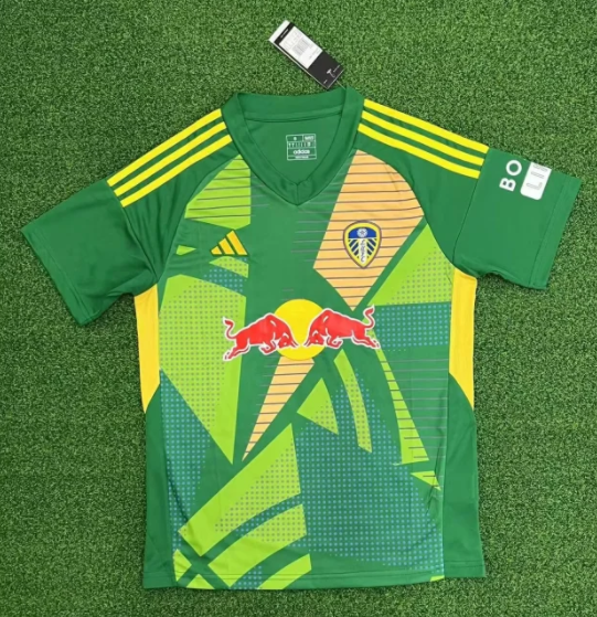 24/25 Leeds United goalkeeper Fan Version  soccer Jersey