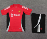 24/25 M-U training suit Soccer Jersey