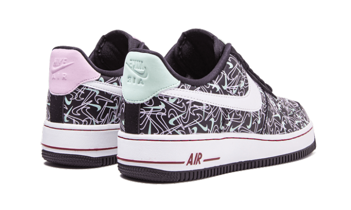 Air Force 1 Low Valentine's Day (2020)