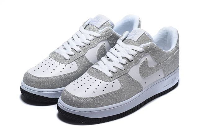 Nike Air Force 1 Low F1