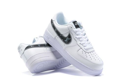 Nike Air Force 1 Low