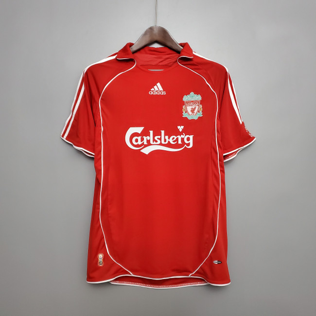 Retro Liverpool 06/07 home