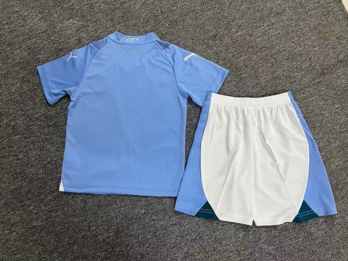 23/24 Manchester City home adult kit