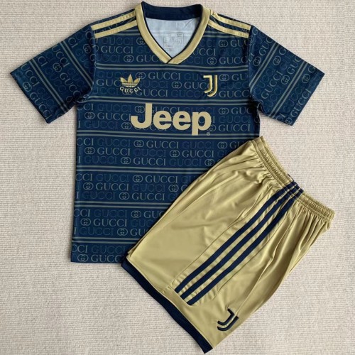 23/24 Juventus Special edition Adult set
