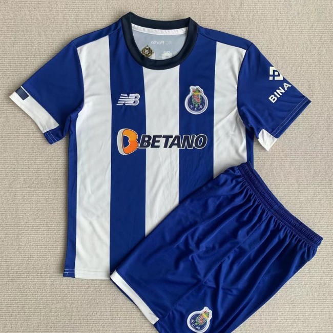 23/24 Porto home kids  kit with sock