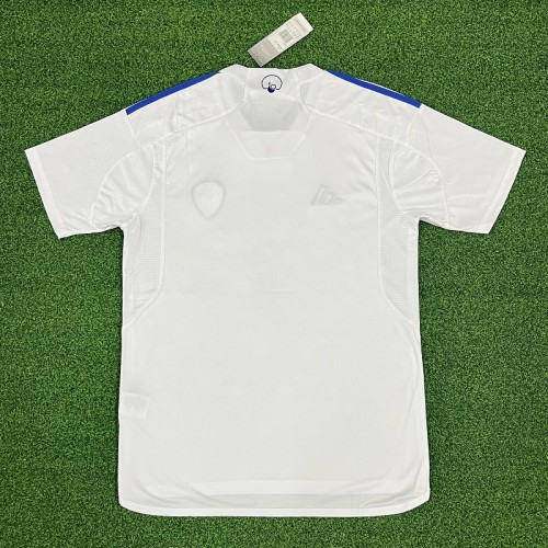 23/24 Leeds United home football jersey