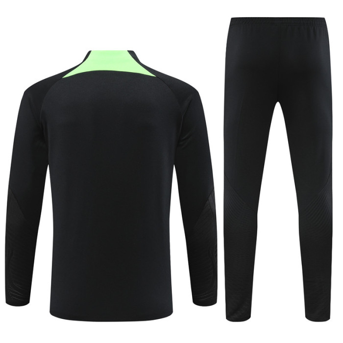 23/24 Liverpool Black green training suit