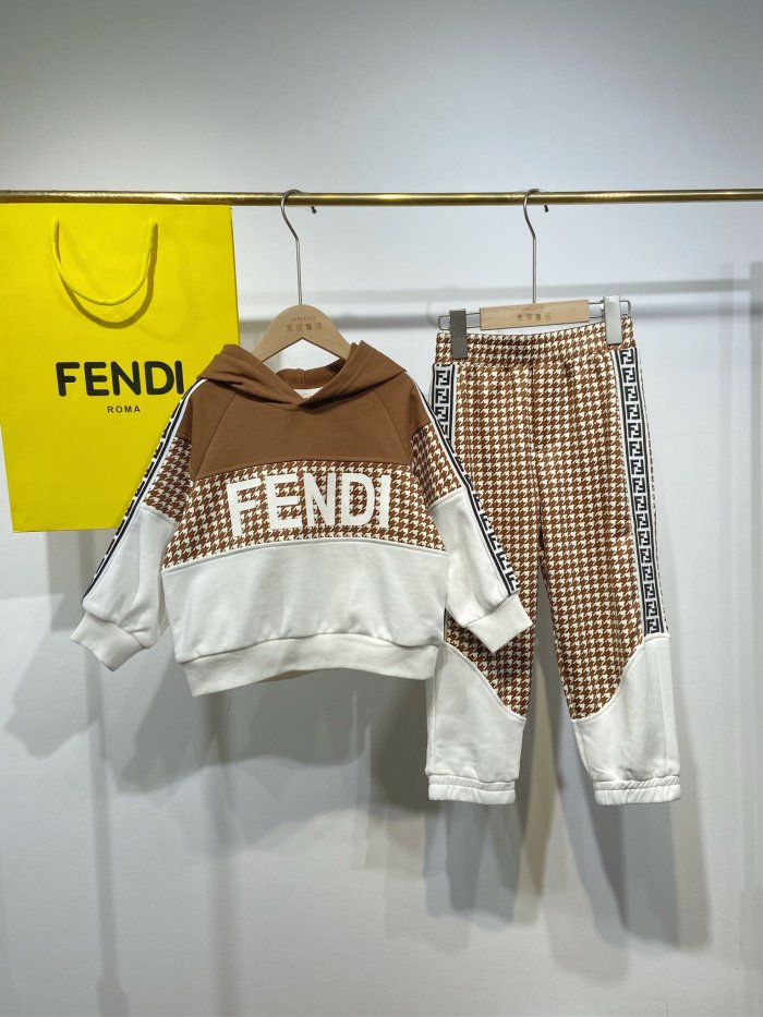 FENDI Kids brown hoodie with pants